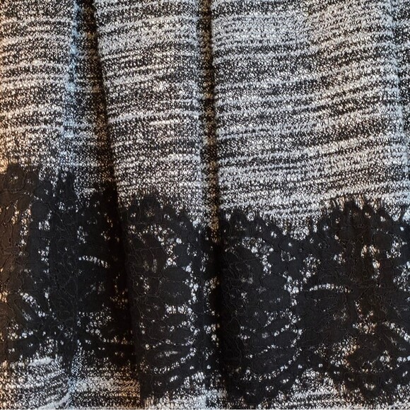 Karl Lagerfeld Tweed Lace Hem Marled Black Skirt Size 4 Feminine Coquette Girl - Picture 11 of 14